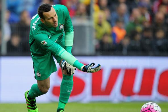 Samir Handanović in PSG v konkretnih pogovorih