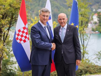 Janša ob robu BSF na več bilateralnih srečanjih o trenutnih izzivih