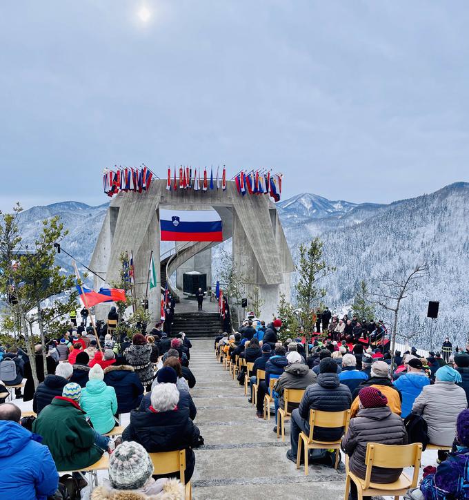 Dediči partizanskega gibanja, ki je bilo prežeto z domoljubjem, so na neki točki pristali na desničarsko igro relativiziranja zmage v drugi svetovni vojni, namesto da bi si domoljubje vzeli nazaj. | Foto: Socialni demokrati
