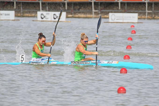 Špela Ponomarenko Janić in Anja Osterman imata v kajakaškem dvojcu že vrsto medalj z največjih tekmovanj. Zato tudi povsem upravičeno sodita v sam svetovni vrh kajakaštva na mirnih vodah. | Foto: Nina Jelenc