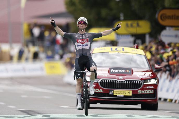 Kaden Groves | Kaden Groves ima zdaj etapne zmage z vseh treh tritedenskih dirk. | Foto Reuters