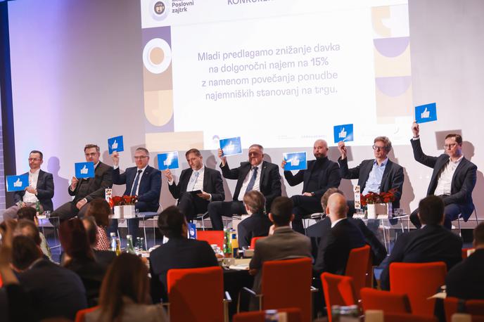 AmmCham | Predstavniki posameznih strank so se strinjali, da v digitalni dobi digitalna preobrazba ne bi smela biti več vprašanje prihodnosti.  | Foto AmCham Slovenija