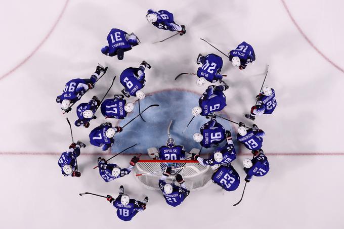 Ameriški hokej je na začetku letošnjih zimskih olimpijskih igrah prejel hud udarec. | Foto: Getty Images