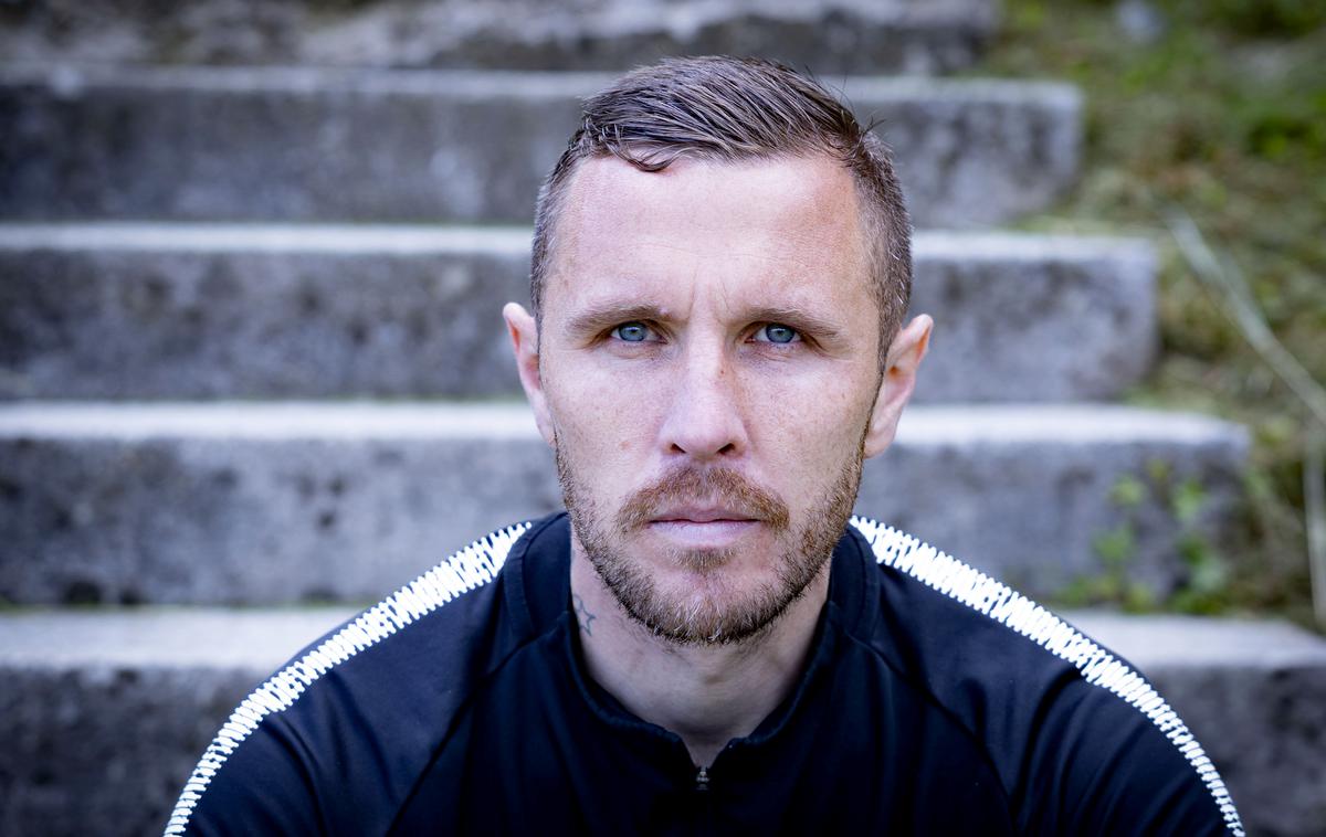 Jasmin Kurtić | Jasmin Kurtić je zadnjo tekmo v karieri odigral 24. novembra 2024, pred dvema mesecema pa je prekinil pogodbo z italijanskim drugoligaškim klubom Südtirol. | Foto Ana Kovač