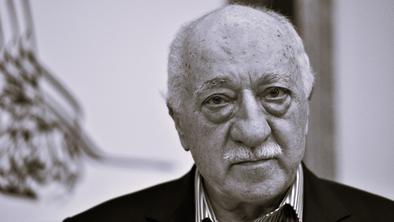 V ZDA umrl turški klerik Fethullah Gülen