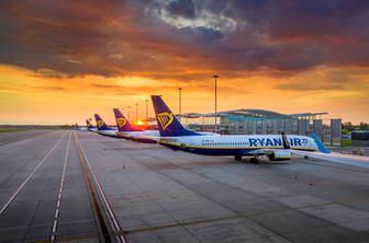 Ryanair zdaj tudi del ugodnih počitniških paketov iz Zagreba, Celovca, Trevisa in Trsta