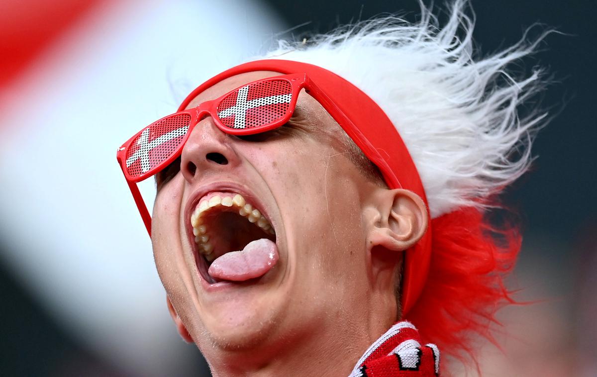 Danska Navijač | Danska je dobila vse štiri medsebojne tekme s Slovenijo. Razlika v zadetkih znaša kar 11:1 v korist Skandinavcev, ki bodo v ponedeljek tretjič gostovali v Sloveniji. | Foto Reuters