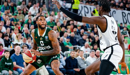 Sedmi zaporedni poraz Olimpije in poklon prvakom izpred 25 let