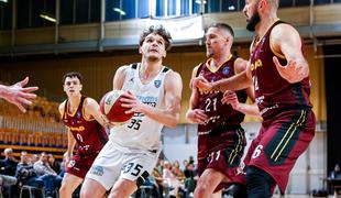 Krka pri Dragićevih do prve zmage v ligi ABA, Bosna premočna za Ilirijo