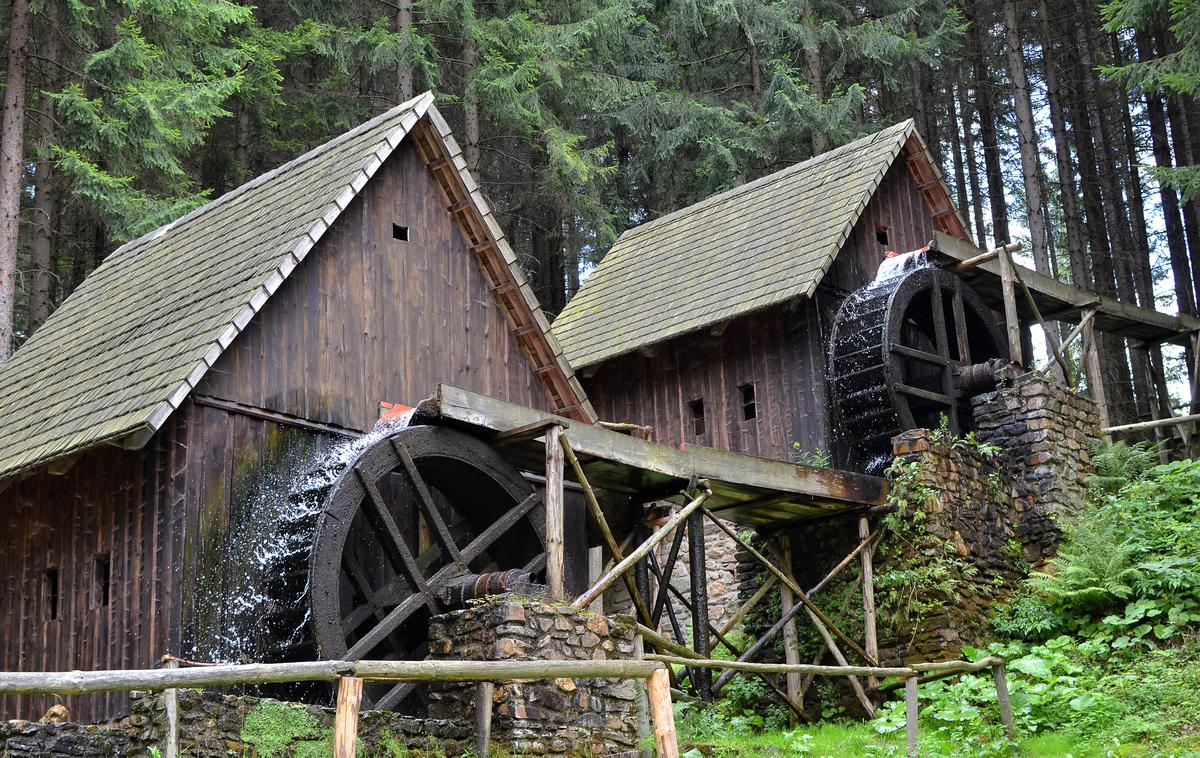 mlin | Poplave so po navedbah portala podjetju uničile mlinsko proizvodnjo, zaradi česar naj bi nastalo za več kot pet milijonov evrov škode. Fotografija je simbolična. | Foto Shutterstock