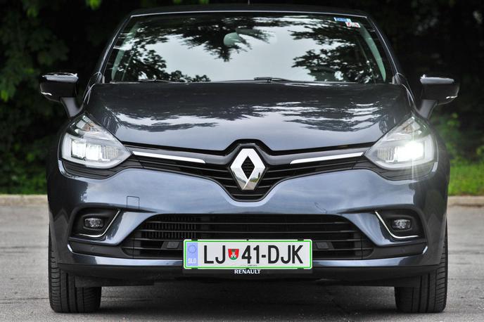 Renault clio I Feel Slovenia | Revoz je začel spet izdelovati clia, najbolje prodajani avtomobil v Sloveniji. Renault bo leta 2019 predstavil novo generacijo tega vozila. | Foto Gašper Pirman