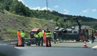 V Istri naj bi v prometni nesreči umrl Slovenec, žena in otrok v bolnišnici