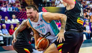 Luka Dončić zablestel s trojnim dvojčkom, Izraelci presenetili Francoze