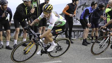 Evenepoel spet poskusil napasti, Roglič se ni dal