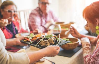 Pozor: to živilo velja za velikega sovražnika vina!