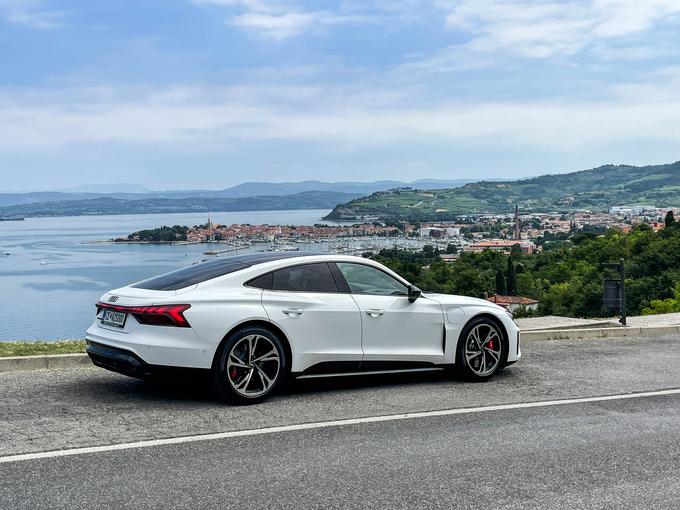 Audi e-tron GT | Foto: Gašper Pirman