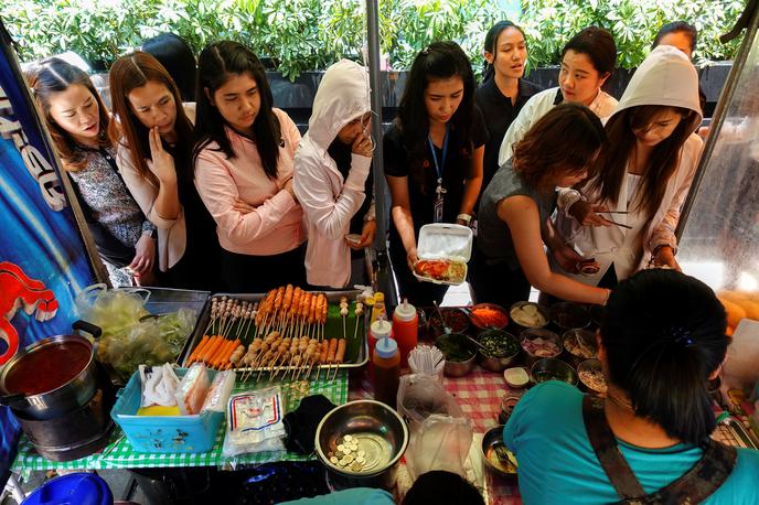 Bangkok, ulični prodajalci | Foto Reuters