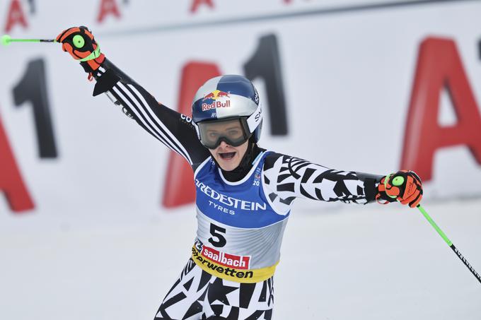 Alice Robinson je Novi Zelandiji prismučala prvo kolajno na svetovnih prvenstvih v alpskem smučanju. | Foto: Guliverimage