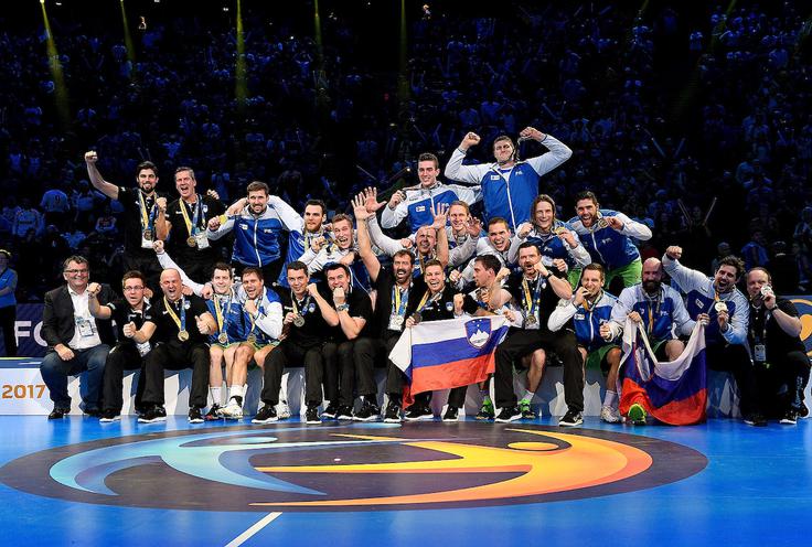 Po Hrvatih spet s Hrvati. | Foto: Sportida