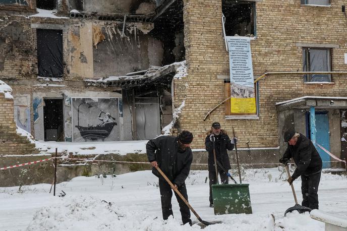 Ukrajina | Ukrajinci se soočajo z "življenjsko nevarno zimo". | Foto Reuters