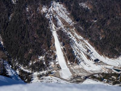 Ciprnik, razglednik na Jalovec in na planiške skakalnice #video