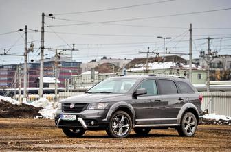 Fiat freemont multijet 170 AUT AWD - trije avtomobili združeni v enega
