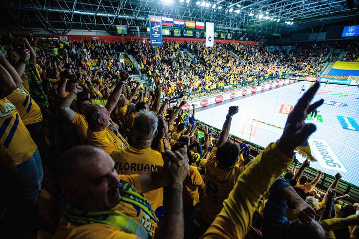 Bo dvorana Zlatorog v nedeljo tako polna? | Foto: Grega Valančič/Sportida
