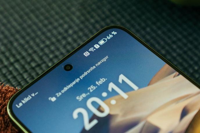 S HONOR 600 Lite lahko pozabite na polnilec za ves vikend