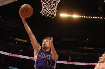 Udrih najboljši strelec Sacramenta