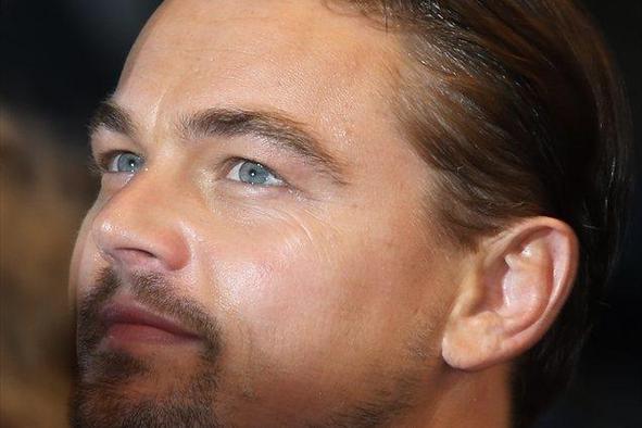 Leonardo di Caprio s svojim moštvom električne formule