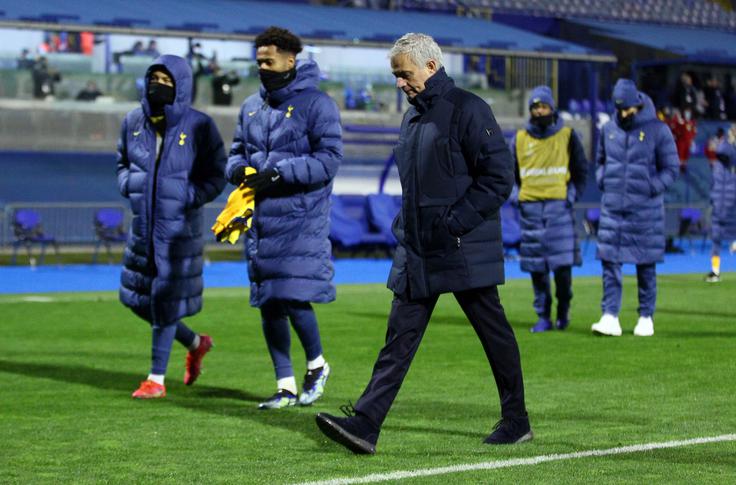 Mourinho je na gostovanju v Zagrebu doživel hud udarec (0:3), saj je Tottenham zapravil prednost s prve tekme (2:0). | Foto: Reuters