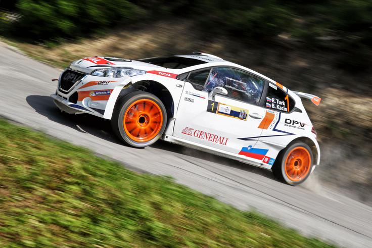 Rok Turk je s peugeotom 208 R5 zmagal na reliju državnega prvenstva v Velenju, Idrijčan je sicer tudi slovenski podprvak v reliju in z avtomobili dirka že od leta 2001. | Foto: WRC Croatia
