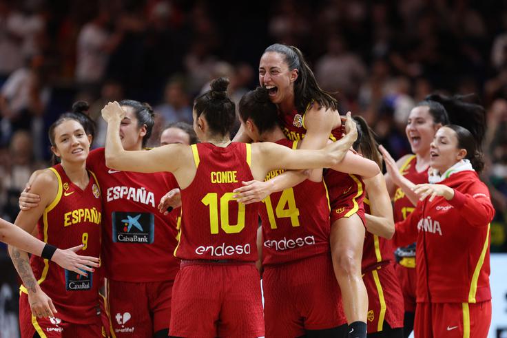 Španke so ugnale Avstralke z 89:66. | Foto: Reuters