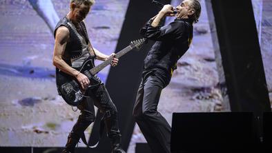 Depeche Mode napovedali koncertni film M