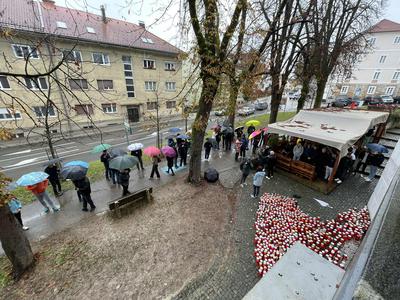 Občinski združenji po dogodku v Novem mestu pričakujeta takojšnje sistemsko reševanje razmer