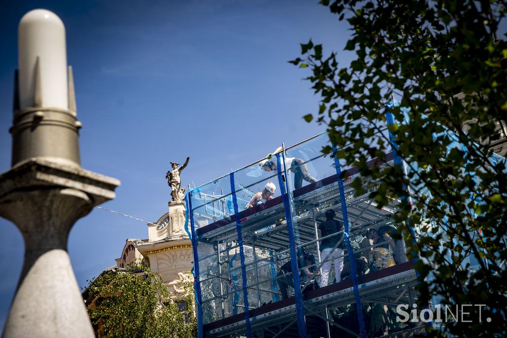 Obnova Prešernovega spomenika.
