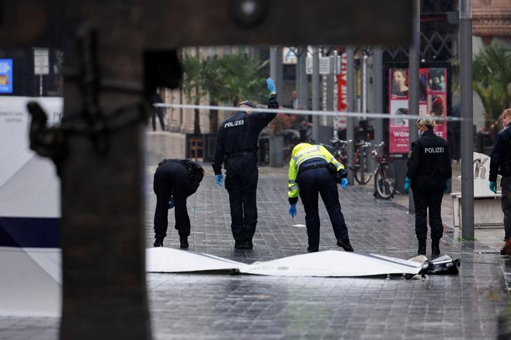 Moškega je policija kmalu po incidentu aretirala.  | Foto: Reuters