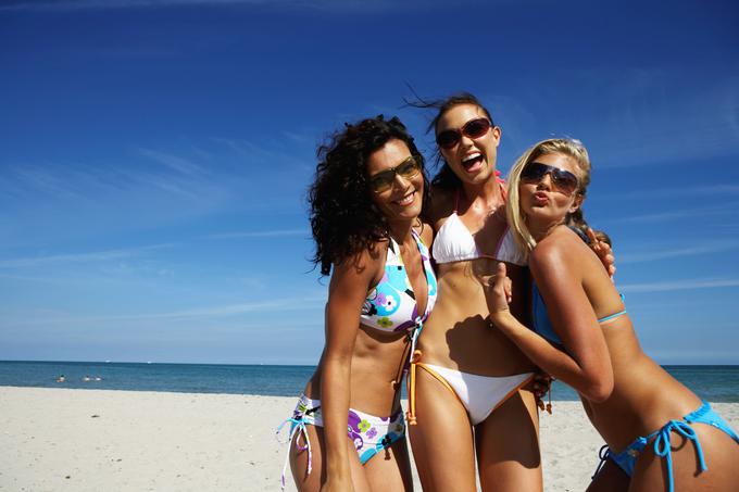 sončenje plaža ženska | Foto: Thinkstock