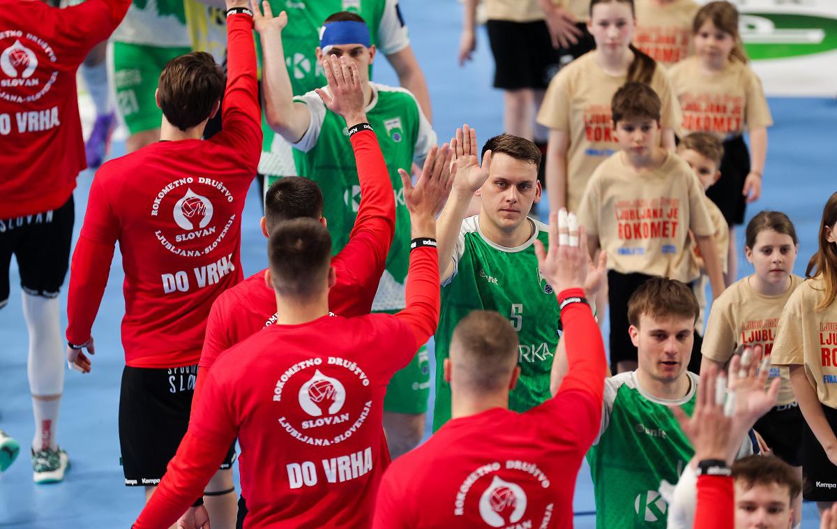Slovan Krka finale pokala | Slovan in Krka sta že v prejšnji sezoni obračunala v finalu pokala, uspešnejši so bili Kodeljevčani (33:27). | Foto Filip Barbalić
