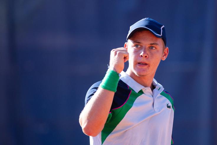 Luka Talan Lopatič je na evropskem prvenstvu kot deveti nosilec izpadel v osmini finala. | Foto: Teniška zveza Slovenije