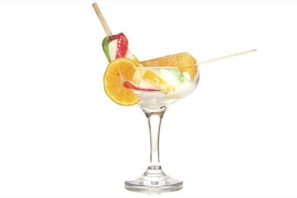 Poptail, peneče vino s sladoledom