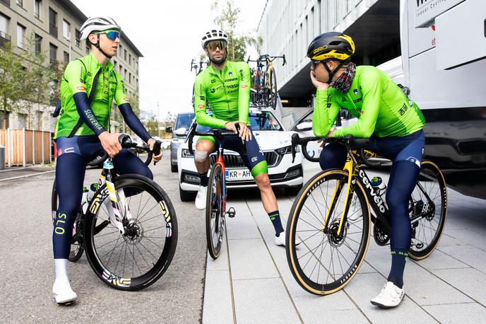 Tadej Pogačar Luka Mezgec Jan Tratnik | Luka Mezgec izpostavlja, da bi morala Slovenija pri dirkanju podpirati Tadeja Pogačarja. | Foto Vid Ponikvar/Sportida