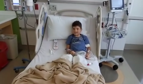 Ganljiv trenutek: Matic je prejel zdravilo! #video