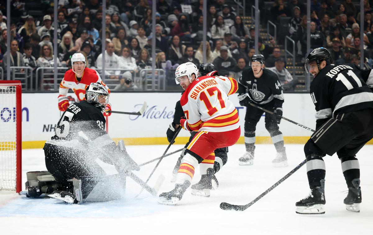 Anže Kopitar, Los Angeles Kings | Kopitarjev gol so sodniki po ogledu posnetka razveljavili. | Foto Reuters