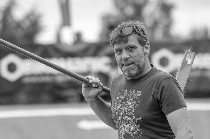 Uroš Ložar | Umrl je Uroš Ložar, eden najpomembnejših ljudi pri razvoju slovenske gorskokolesarske in BMX scene.  | Foto KD Rajd