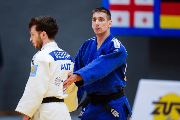 David Štarkel v Parizu do sedmega mesta