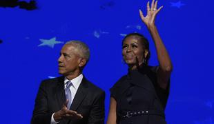 Michelle in Barack Obama pozvala demokrate k trdemu delu za izvolitev Kamale Harris