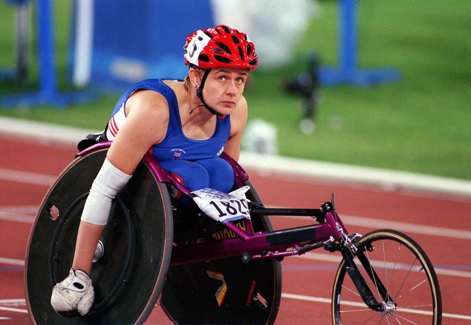 Britanska paraolimpijska šampionka Tanni Grey-Thompson. Fotografija je s paraolimpijskih iger v Sydneyju leta 2000, kjer je osvojila štiri zlate medalje. | Foto: Guliverimage