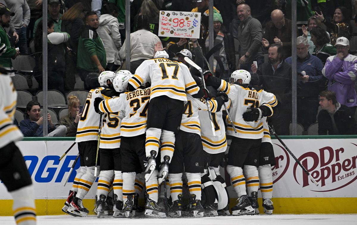 Boston Bruins | Hokejisti Boston Bruins so s 3:2 premagali Dallas Stars in se veselili 40. zmage v sezoni. | Foto Guliverimage