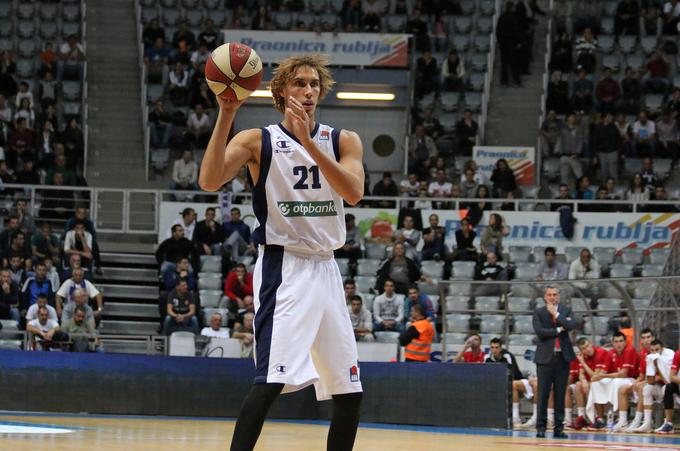 Ivan Marinković ima tudi slovensko državljanstvo, selektor Igor Kokoškov pa se bo odločil, kdo bo na EuroBasketu za Slovenijo nastopal kot naturaliziran košarkar. | Foto: ABA liga